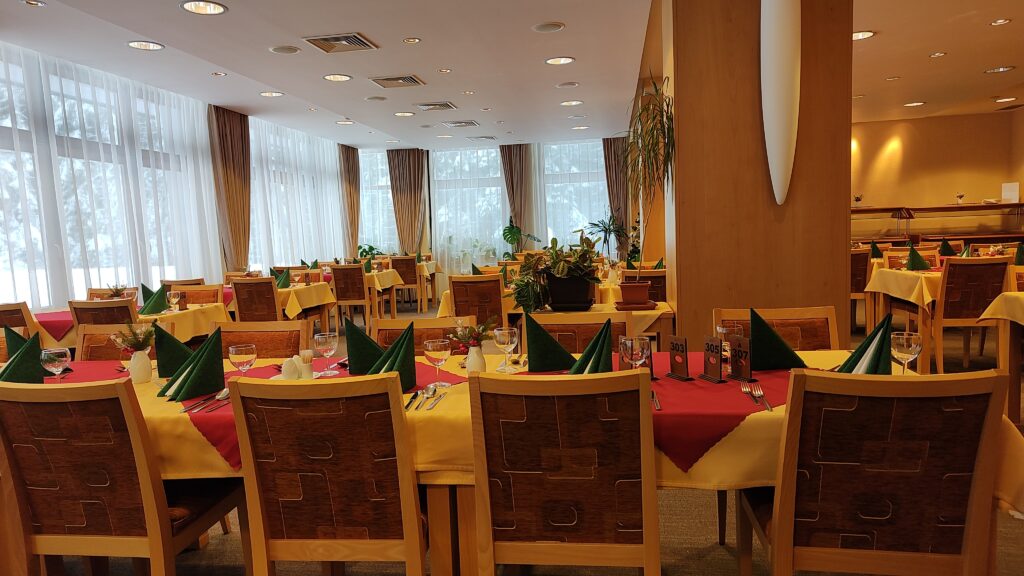 HOTEL OSOBITÁ