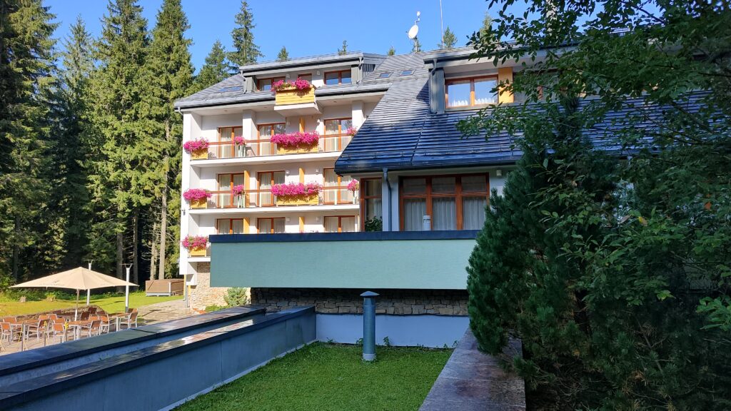 HOTEL OSOBITÁ